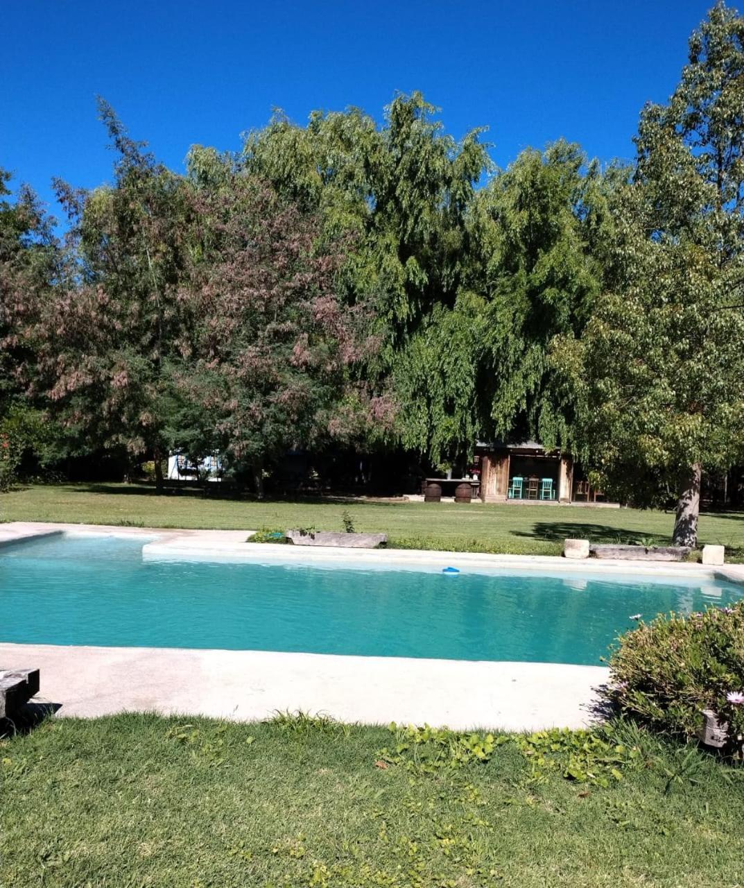Nenquen Lodge Santa Cruz Exterior photo
